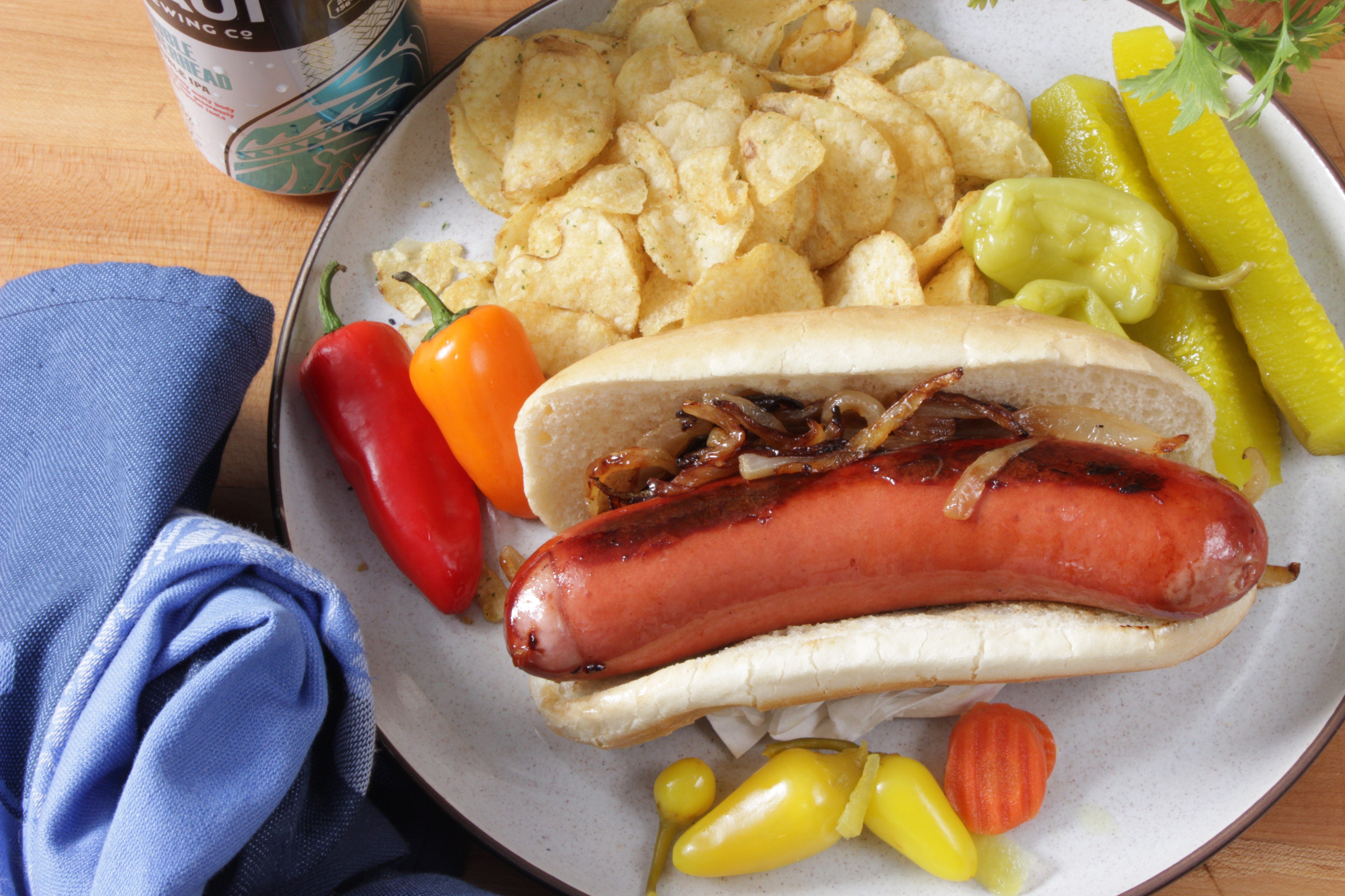 Load image into Gallery viewer, WAGYU QUARTER POUND HOT DOG
